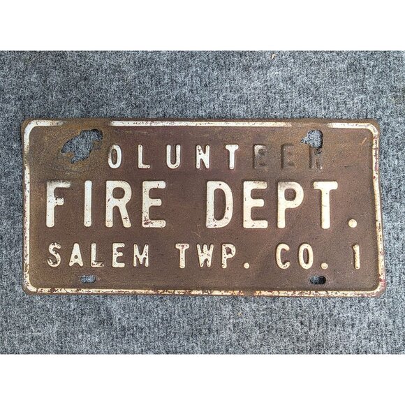 Volunteer Fire Dept License Plate Sign Salem Twp Co. 1 Vintage Rusted OH Monroe - Picture 1 of 10